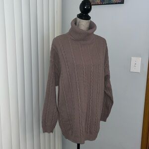 Vintage United Colors Of Benetton 100% Lambswool Cable Knit Turtle Neck Sweater